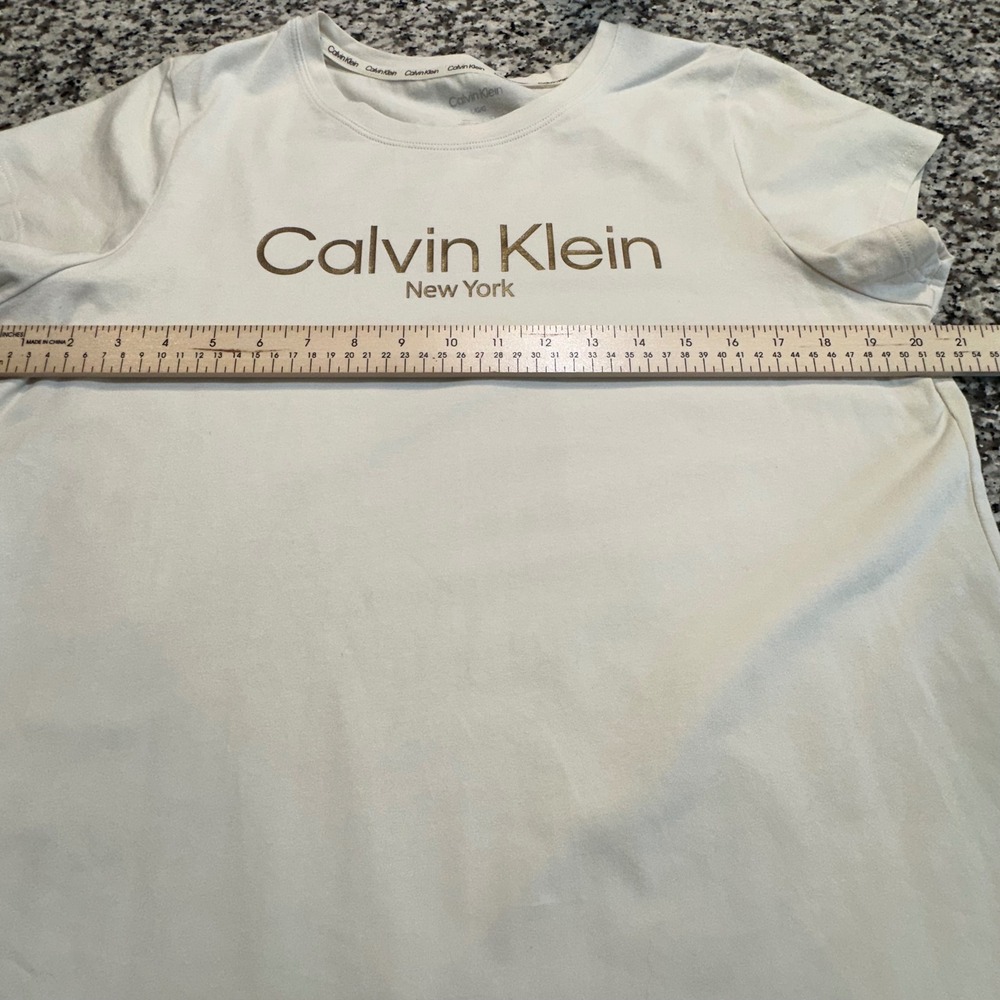 Calvin Klein Womens Cream Gold Foil Logo Graphic T-Shirt Size Large M2DHW836 - Picture 4 of 7